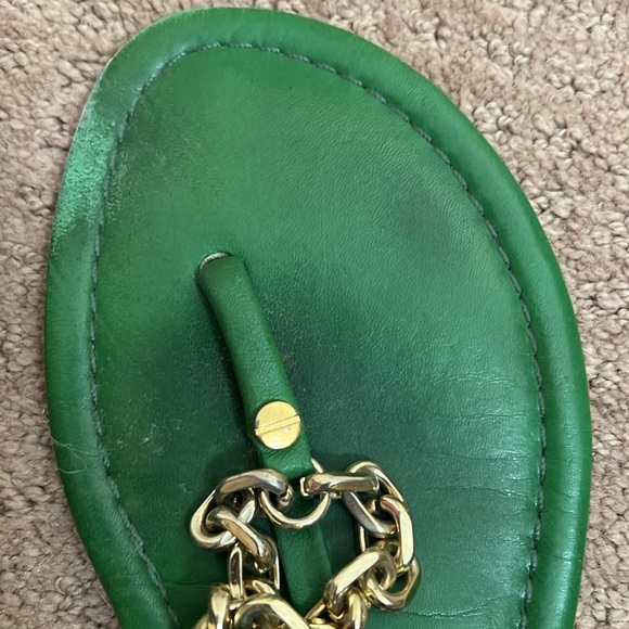 Tory Burch gold chain sandals size 9 - Picture 2 of 8